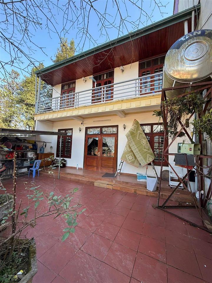 Bán nhà trung tâm sapa giá đầu tư!