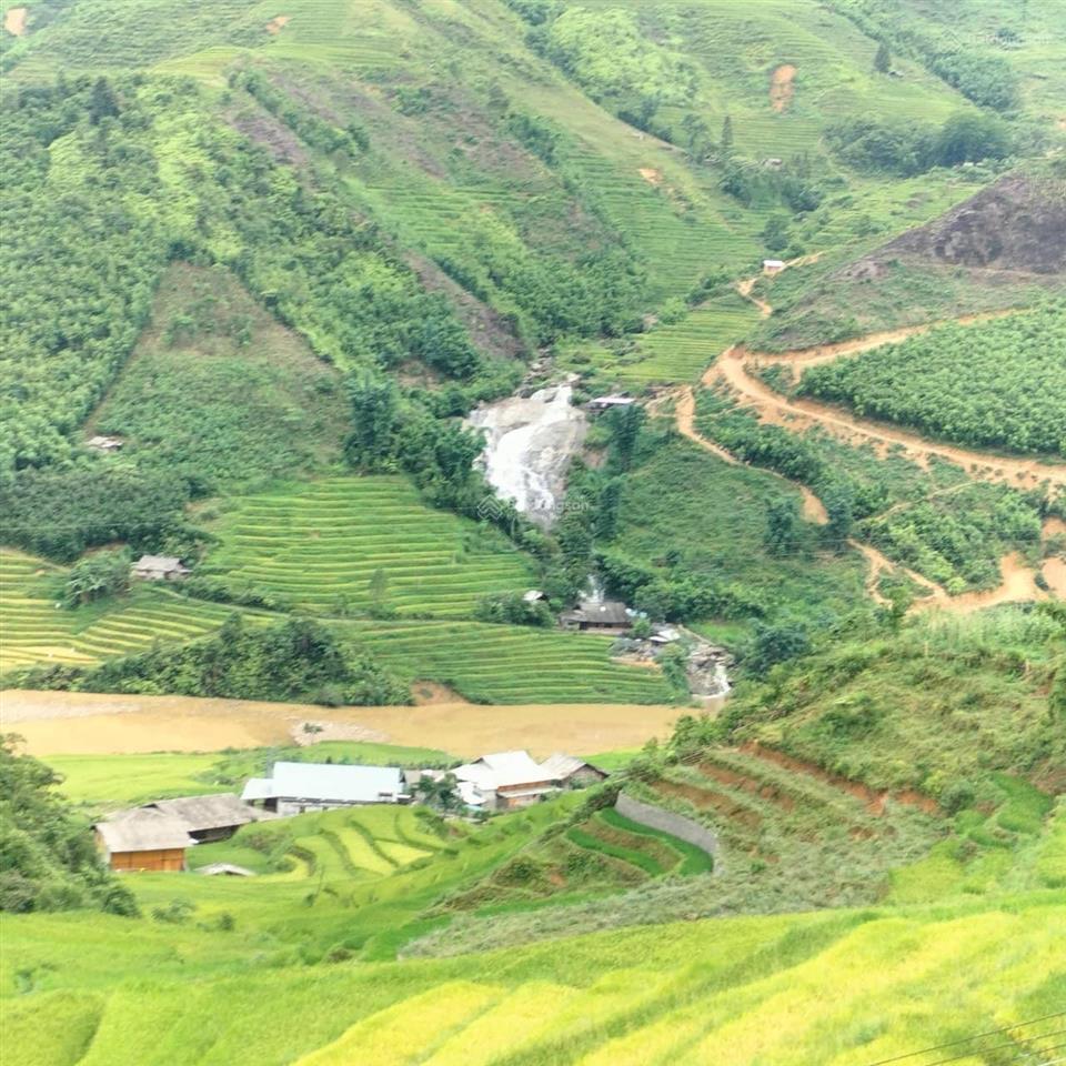 Bán mảnh đất có thổ cư trung tâm xã mường hoa  sapa