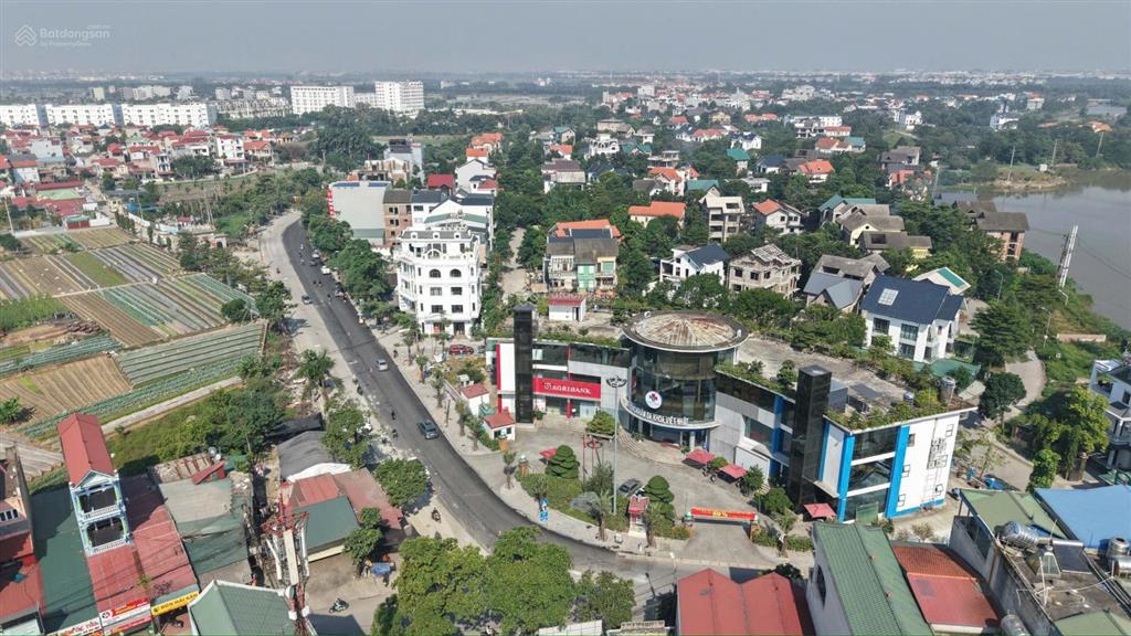 Cần bán nhanh lô đất liền kề kđt hà phong, diện tích 135m2, kinh doanh được, giá cắt lỗ sâu, sẵn sổ