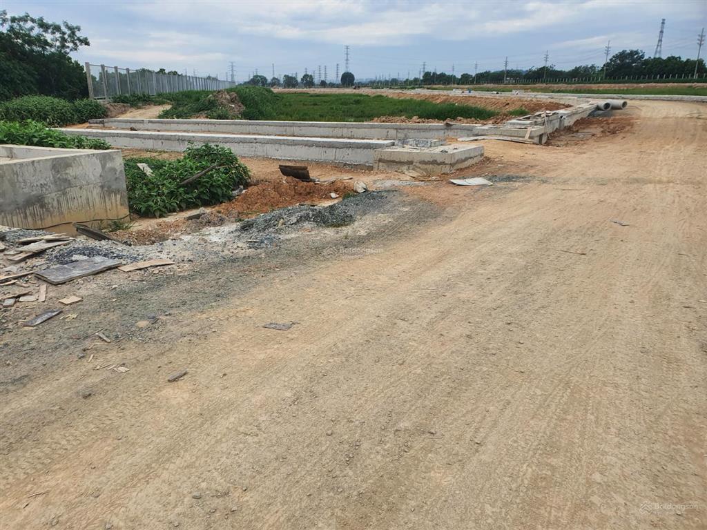 Chính chủ bán suất ngoại giao đất công nghiệp quốc oai được chọn từ 1000 đến 5000m² hoặc hơn.