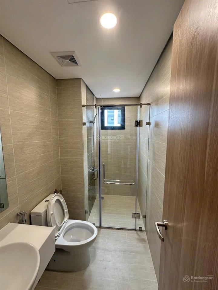 Bán căn góc 64m2, 2pn, 2vs toà gs5 thuộc kđt vinsmart city, nhận nhà ở ngay. giá chỉ 5,25 tỷ