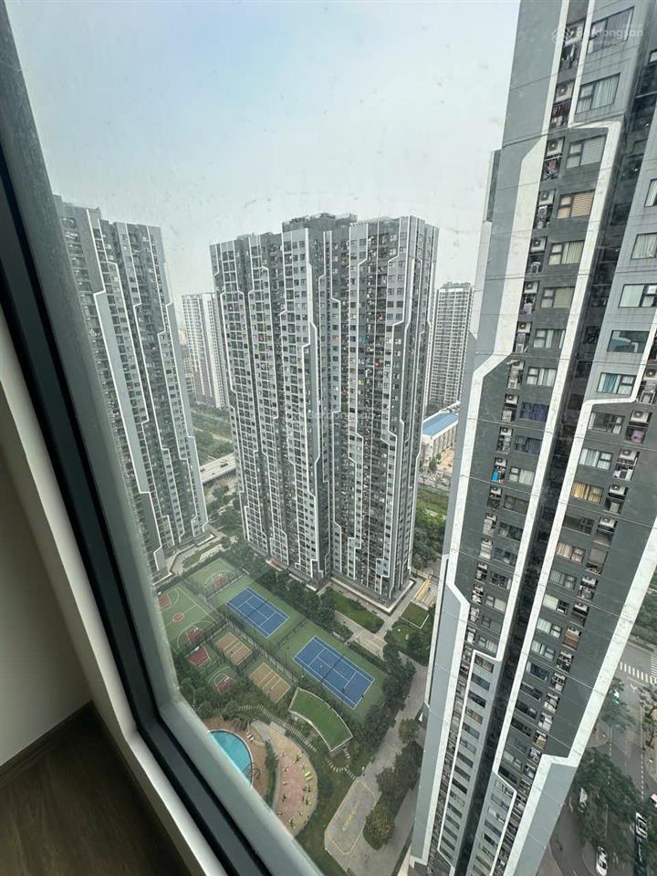 Bán căn góc 64m2, 2pn, 2vs toà gs5 thuộc kđt vinsmart city, nhận nhà ở ngay. giá chỉ 5,25 tỷ