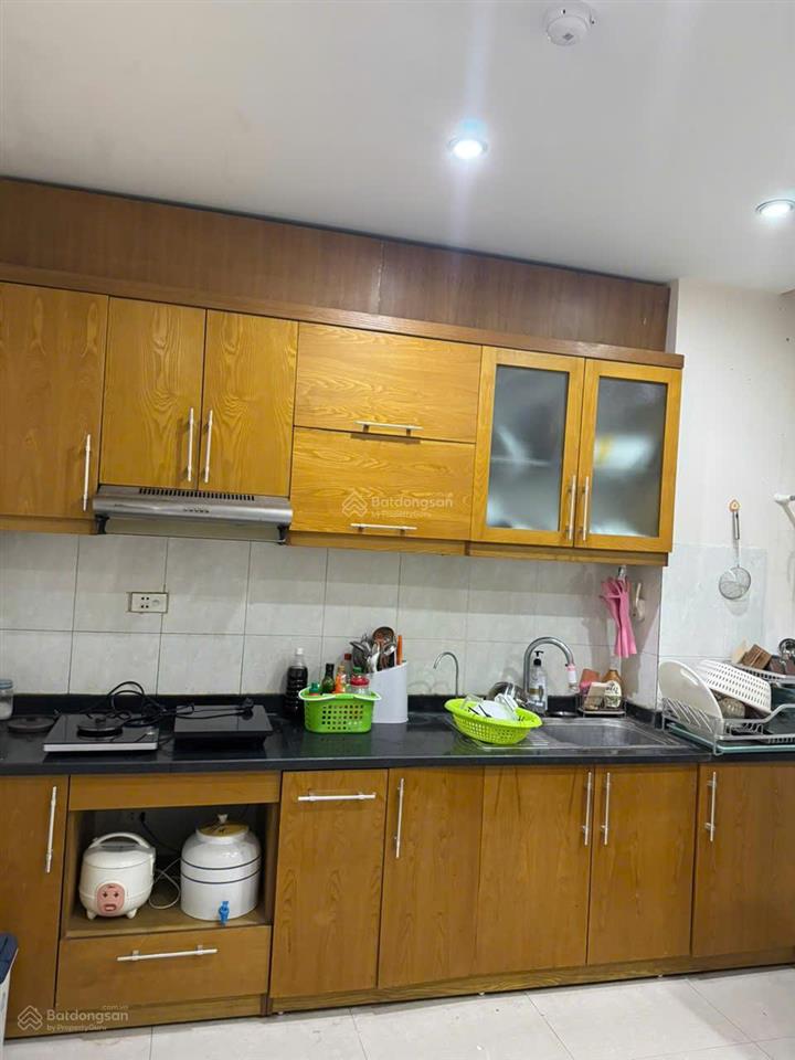 Chính chủ cho thuê chung cư mini vũ ngọc phan 25m², full nội thất, thang máy, giá chỉ 5 triệu/tháng