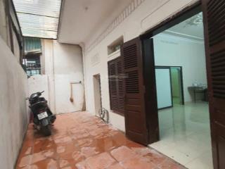 Chính chủ cho thuê nhà riêng 90m2, 3 tầng tại số 5 ngõ 240, định công, hà nội!