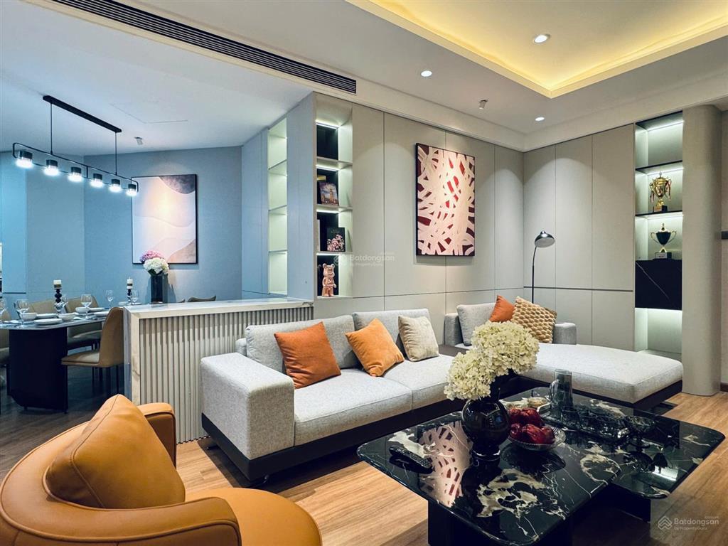 Bán căn 3 ngủ hướng đông nam, tòa ct2 trung văn  theligh. nhà thoáng đẹp sẵn sổ ngay  0961 068 ***