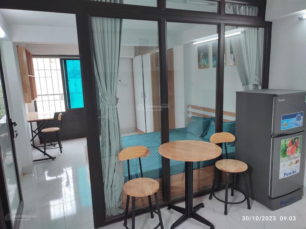 Cho thuê căn hộ 1 khách + 1 ngủ, giá 5 tr/th