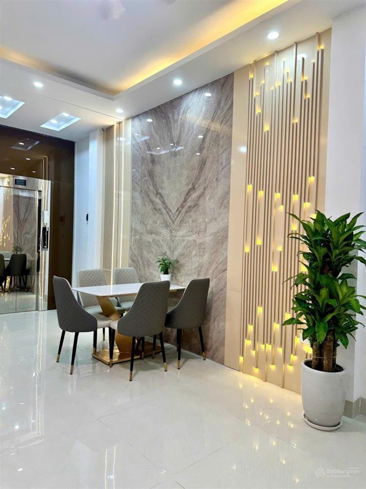 Chính chủ bán nhà đình thôn  6 tầng thang máy  full đồ  giá 12 tỷ