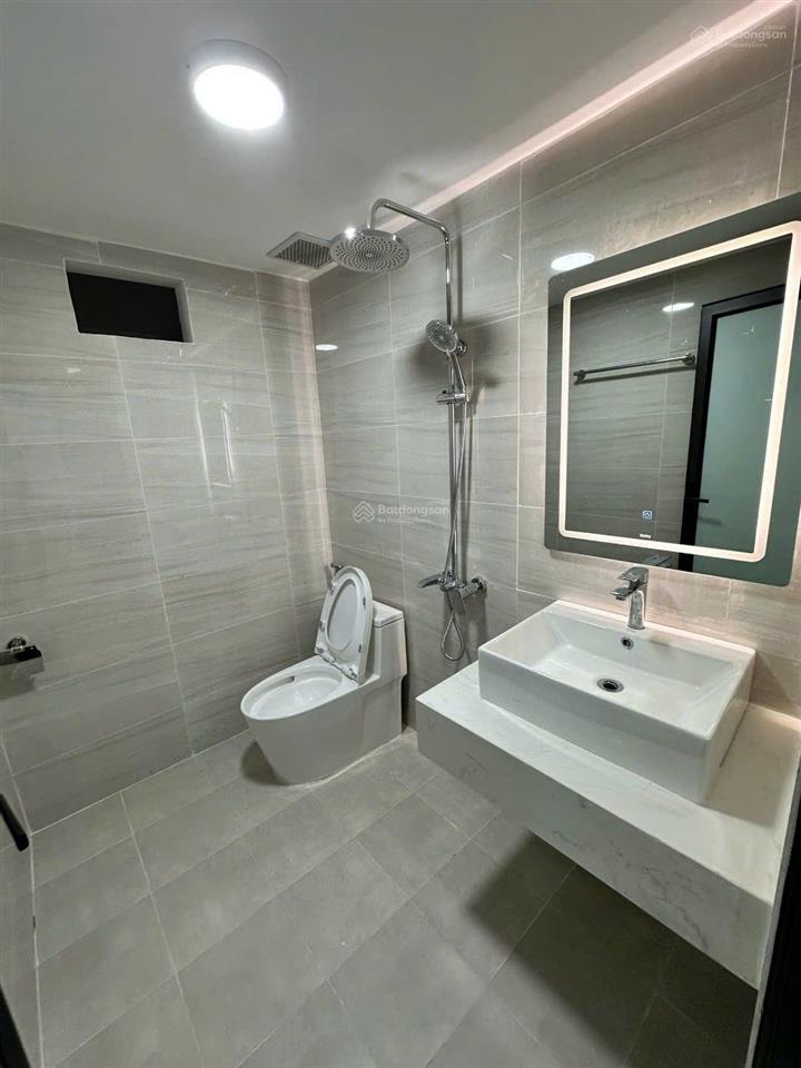 Chính chủ bán nhà đình thôn  6 tầng thang máy  full đồ  giá 12 tỷ