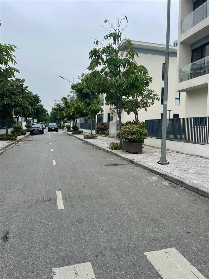 Cho thuê biệt thự tại an quý villa khu đô thị dương nội, hà đông