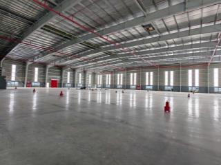 Cho thuê nhà xưởng kcn yên phong, dt 4000m2 độc lập làm chế xuất.  0988 457 ***