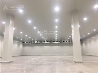 Cho thuê kho lạnh dt 1700m2 kcn yên phong, đáp ứng nhiệt độ từ  25 độ c.  0988 457 ***