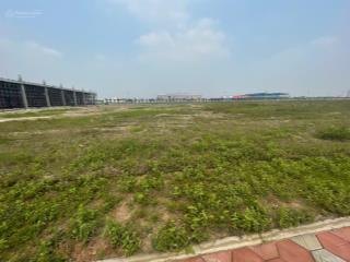Bán lô đất kcn gia bình, dt 1ha, bàn giao ngay.  0988 457 ***