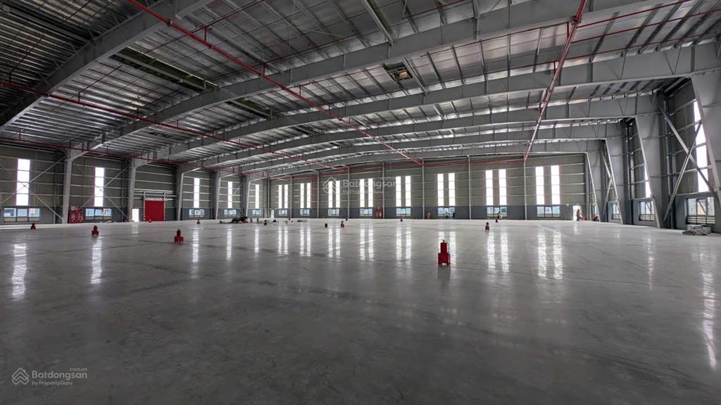 Cho thuê kho xưởng trong khu công nghiệp yên phong, diện tích 13000m2, phù hợp fdi, epe