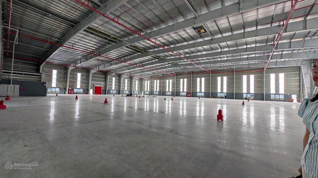 Cho thuê kho xưởng trong khu công nghiệp yên phong, diện tích 13000m2, phù hợp fdi, epe