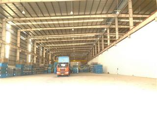 Nhà xưởng cho thuê trong kcn tại từ sơn, bắc ninh. dt 6000m2, có cẩu trục.  0988 457 ***