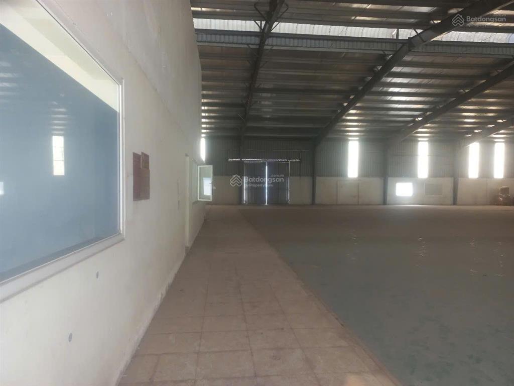 Cho thuê nhà xưởng trong kcn thuận thành, diện tích 1500m2, xưởng 1 tầng .  0988 457 ***