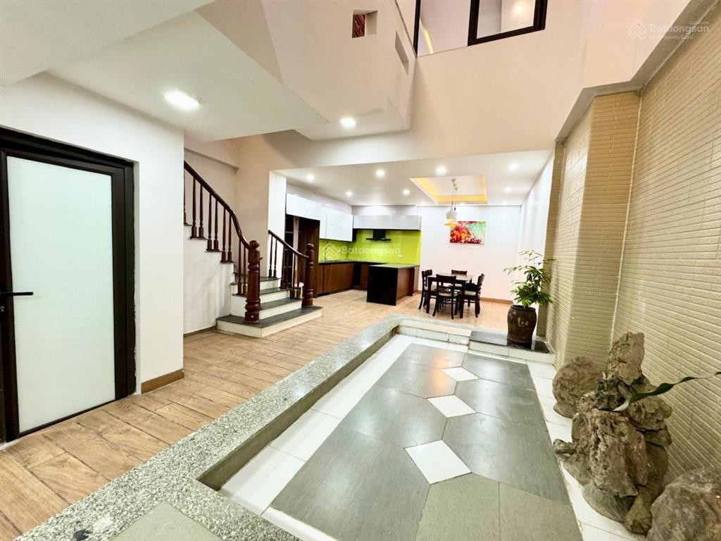 Bán gấp nhà tây mỗ dt 81m2 x 4 tầng ô chờ thang máy 13 tỷ, full nội thất, gara crv, kd vp cty tốt