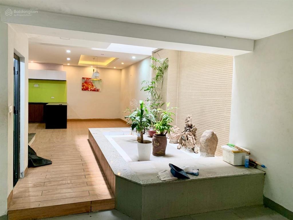 Bán gấp nhà tây mỗ dt 81m2 x 4 tầng ô chờ thang máy 13 tỷ, full nội thất, gara crv, kd vp cty tốt