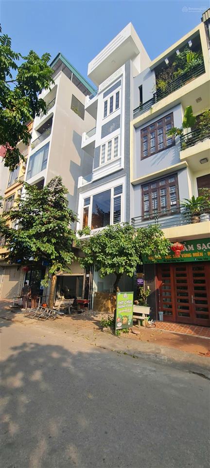 Chính chủ cần bán mảnh đất chia lô khu bồ câu chiến sỹ, ngay sát chân chung cư new city