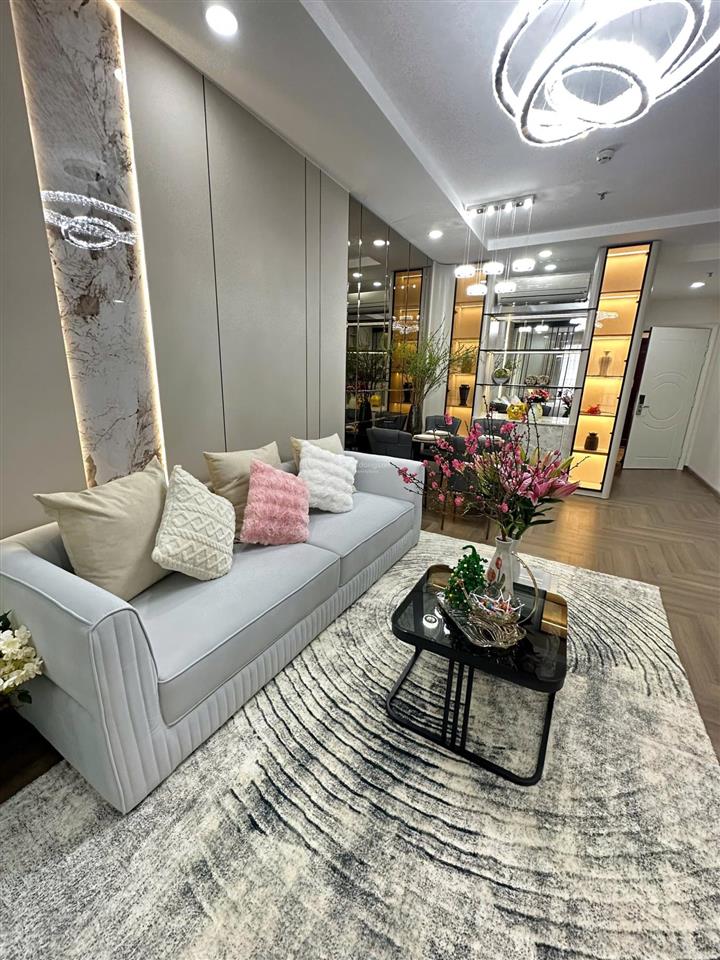 Chính chủ bán căn hộ 2pn toà t9 times city dt 83m2  0947 189 *** xem nhà 24/7