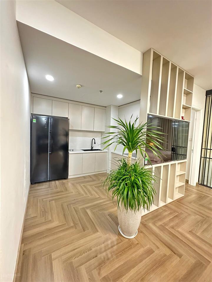 Chính chủ bán căn hộ 2pn toà t9 times city dt 83m2  0947 189 *** xem nhà 24/7