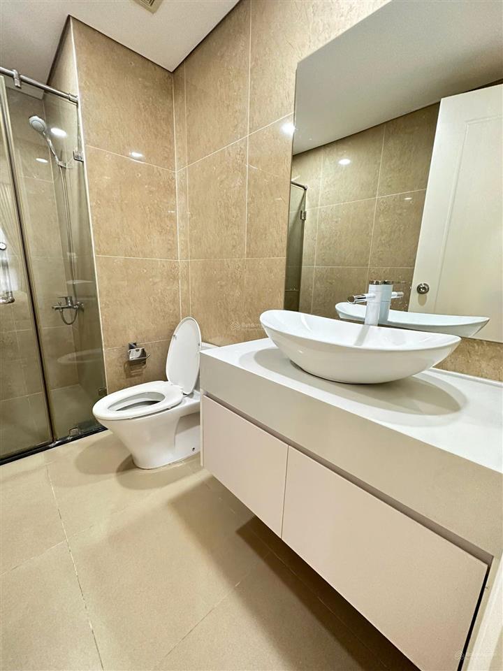 Chính chủ bán căn hộ 2pn toà t9 times city dt 83m2  0947 189 *** xem nhà 24/7
