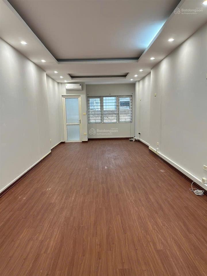 Chính chủ cho thuê vp 50m2 tại 31/93 hoàng văn thái giá 156k/m2 miễn phí ngoài giờ, full dịch vụ