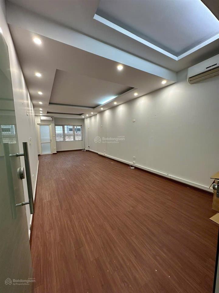 Chính chủ cho thuê vp 50m2 tại 31/93 hoàng văn thái giá 156k/m2 miễn phí ngoài giờ, full dịch vụ