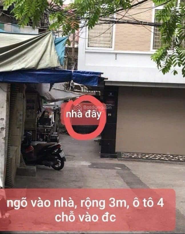 Nhà 2 tầng cũ, 56m2 ngõ thông phong, phường quốc tử giảm, ngõ nông, rộng, ô tô vào nhà