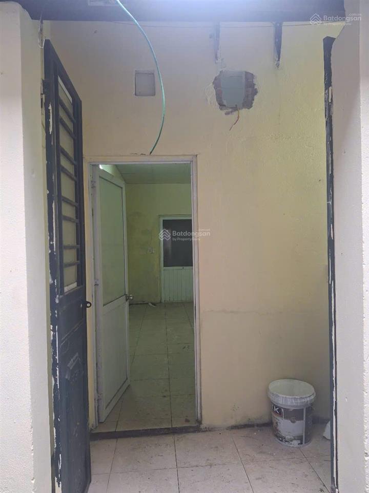 30m2 phù hợp làm kho, tại ngõ 208 trần cung