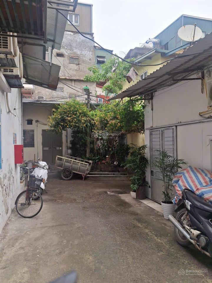 30m2 phù hợp làm kho, tại ngõ 208 trần cung