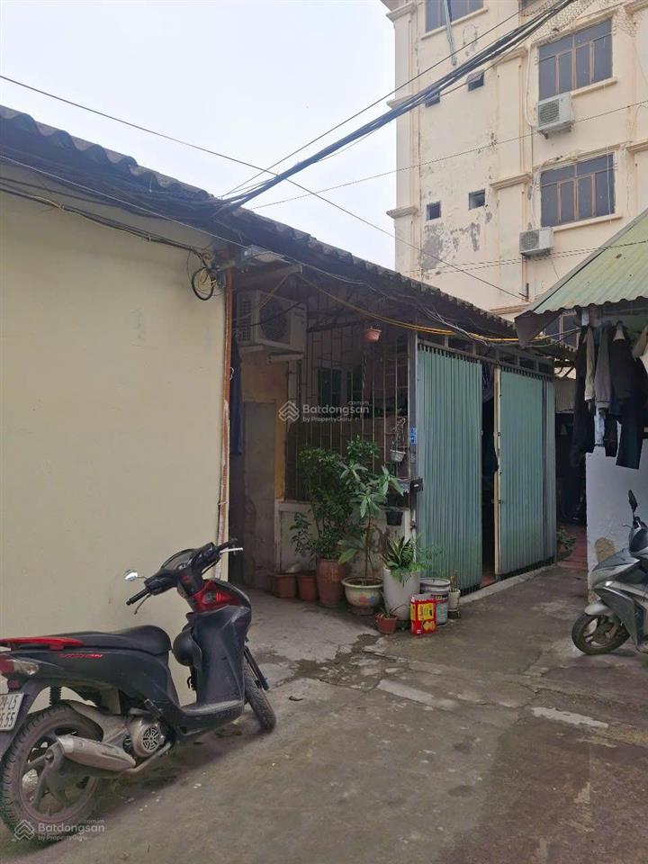 30m2 phù hợp làm kho, tại ngõ 208 trần cung