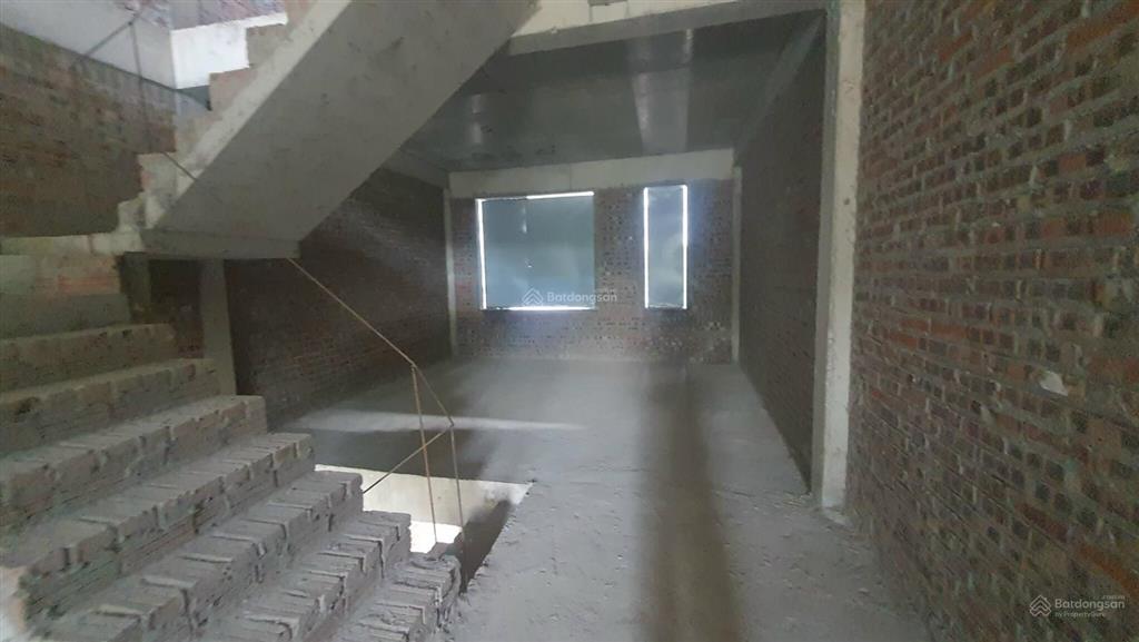 Bán căn liền kề 75m2 sẵn sổ giá 6,5 tỷ.  0949 472 ***