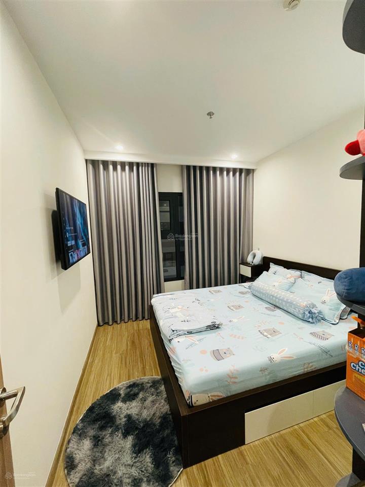Bán nhanh căn 2pn tại s1 giá chỉ 4,25 tỷ.  0915 830 ***