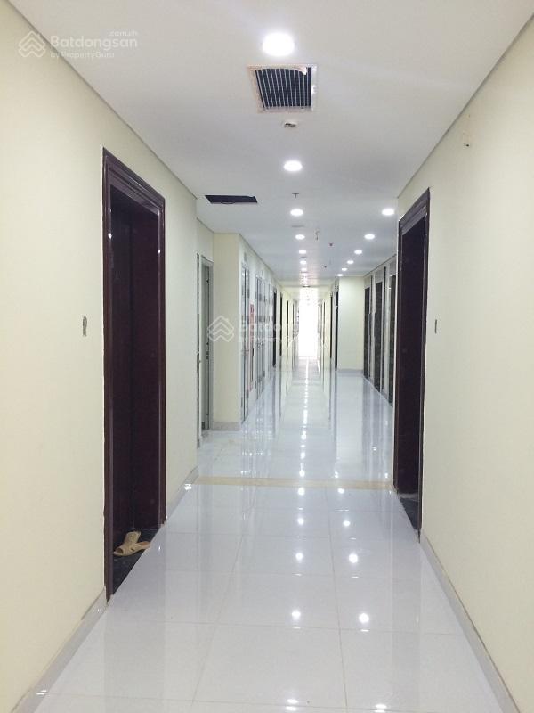 Trực tiếp cđt cho thuê căn 2009, 134m2 4pn giá 18,6tr/tháng tại capital garden 102 trường chinh