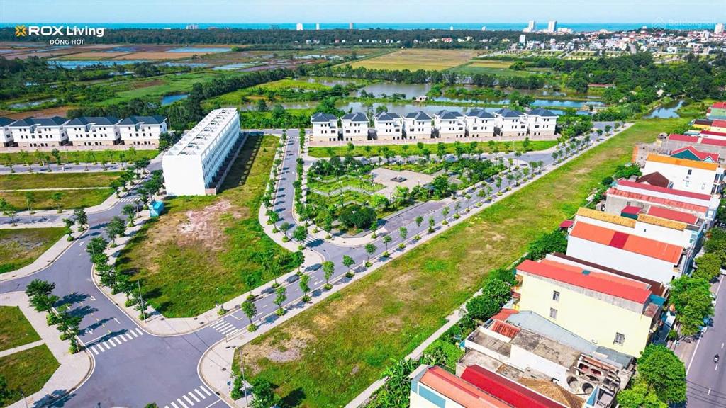 Chính chủ bán lô đất công viên dự án roxliving đồng hới