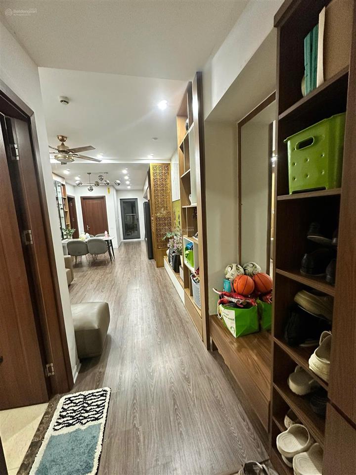Hiếm có 1 căn hạng sang 78m2 (2pn2wc)  ban công siêu rộng view công viên, dịch vụ chuẩn 5 sao.