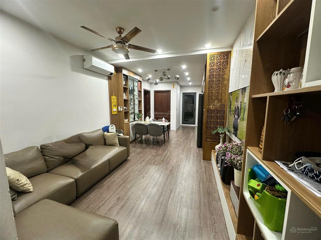 Hiếm có 1 căn hạng sang 78m2 (2pn2wc)  ban công siêu rộng view công viên, dịch vụ chuẩn 5 sao.