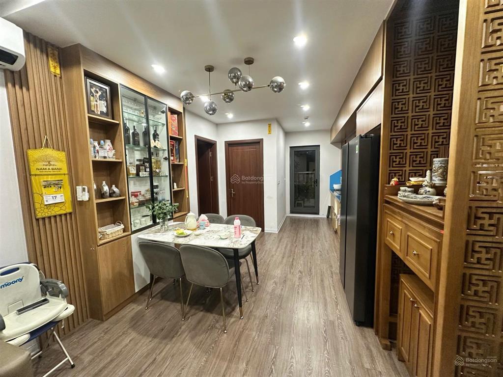Hiếm có 1 căn hạng sang 78m2 (2pn2wc)  ban công siêu rộng view công viên, dịch vụ chuẩn 5 sao.