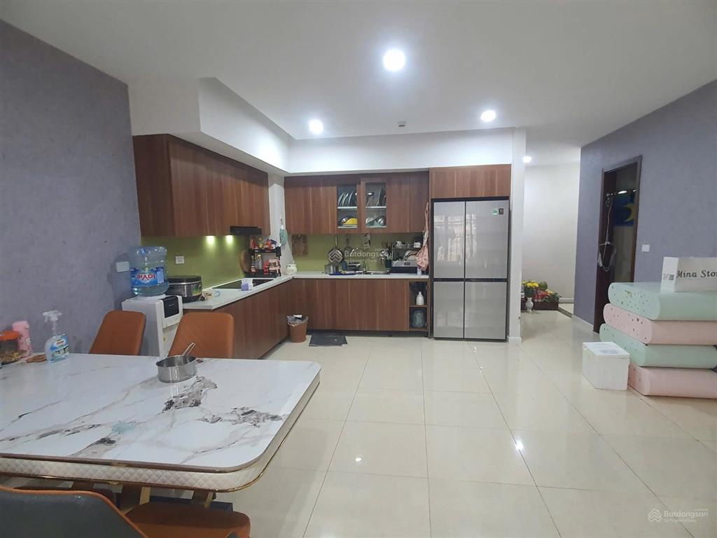 Hiếm có 1 căn 4 ngủ rộng 143m2 trục lê văn lương  tố hữu, dịch vụ 5 sao, xách vali ở ngay!