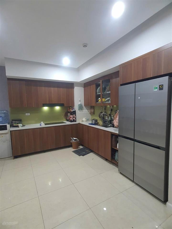 Hiếm có 1 căn 4 ngủ rộng 143m2 trục lê văn lương  tố hữu, dịch vụ 5 sao, xách vali ở ngay!