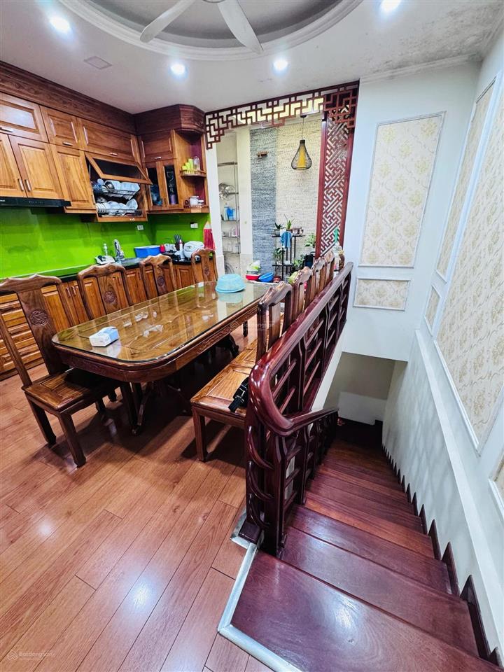Bán liền kề góc 3 mặt thoáng kđt văn khê, kinh doanh đỉnh