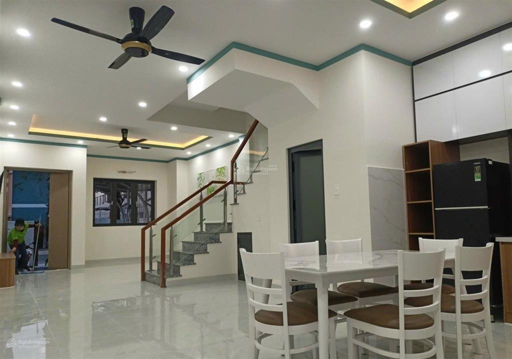 Bán căn liên kế full nội thất kđt sun casa central