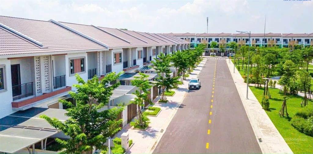 Bán nhà phố 2 tầng trung tâm vsip 2a, kđt chuẩn singapore