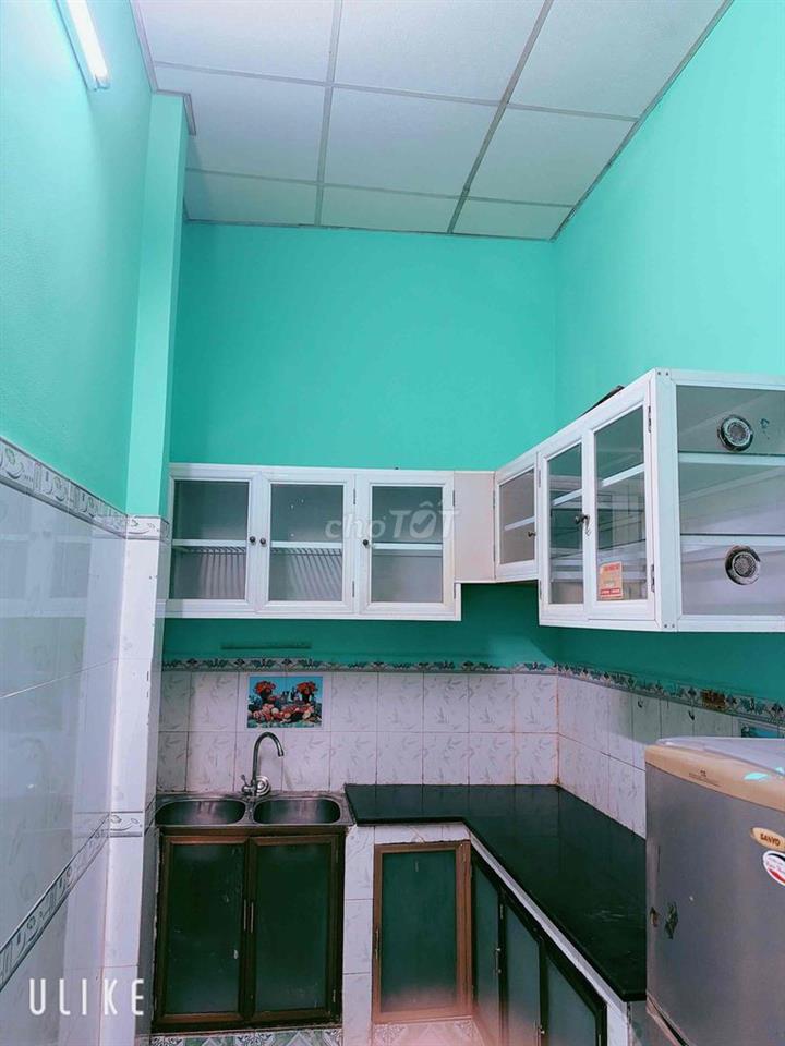 nhà cho thuê chính chủ . cho thuê dài hạn . 4 nguoi trờ lai.