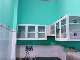 nhà cho thuê chính chủ . cho thuê dài hạn . 4 nguoi trờ lai.