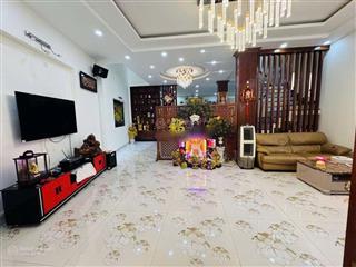 Biệt thự vip khu tên lửa 10 x 21m, 2 tầng, đậu được 2 ô tô  giáp q6  gần công viên phú lâm