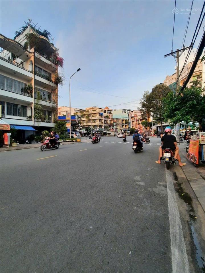 Hot !!! đoạn đẹp nhất mtkd bình phú 4x20m 5 tầng  gần ngã 4 chợ lớn & bình phú