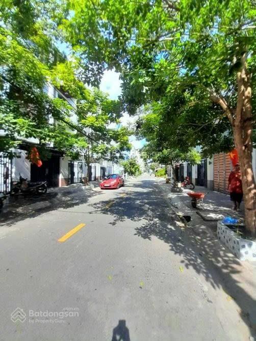 Còn sót lô đất mtnb đường 12m khu tên lửa 4 x 20m xây 3,5 tấm gần coopmart, công viên