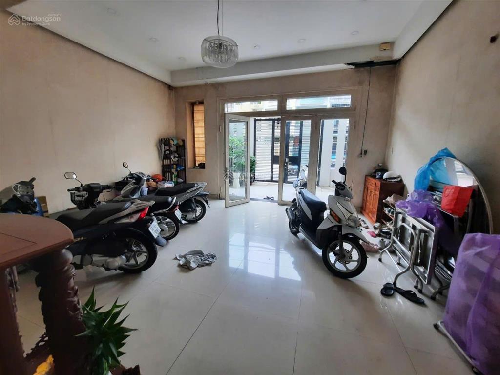 Nhà đẹp mtnb đường 14m khu tên lửa 6 x 21m 5 tầng  vị trí đẹp không lỗi  giáp q6 gần cv phú lâm